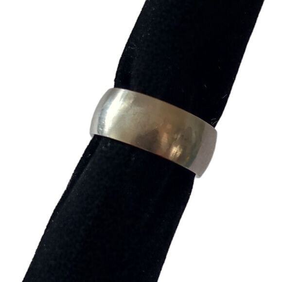 Q-Ray Titanium Ring Band Size 6 Unisex QRay Ionized Energy Healing Silver Color - Picture 16 of 16